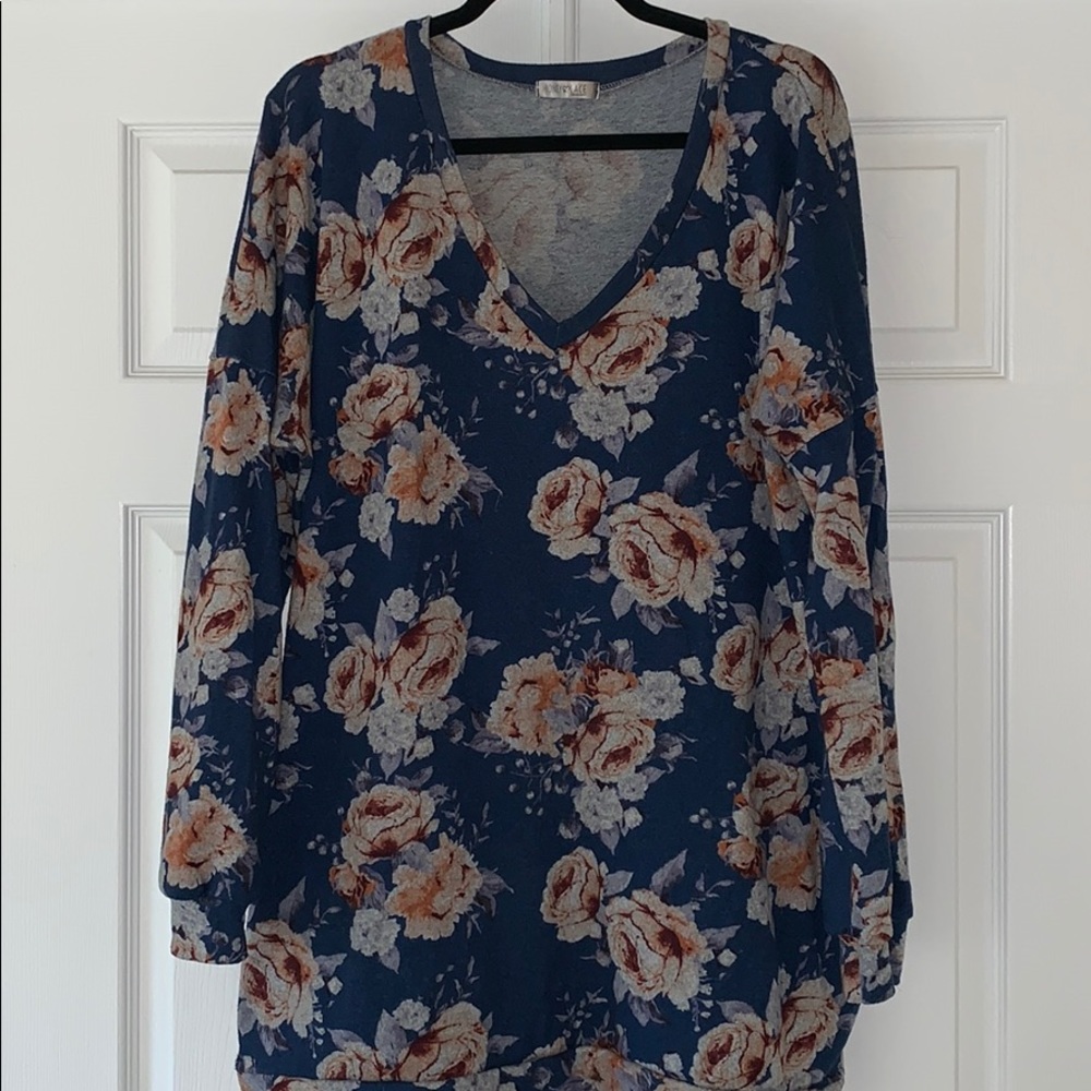 Piphany / Honey and Lace Highland V sweater